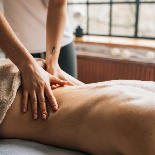 schwedische massage in der praxis