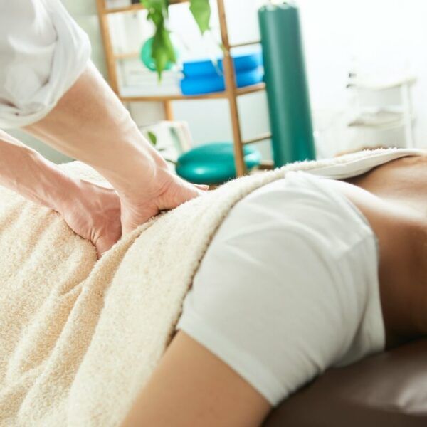 Massage bei Hexenschuss