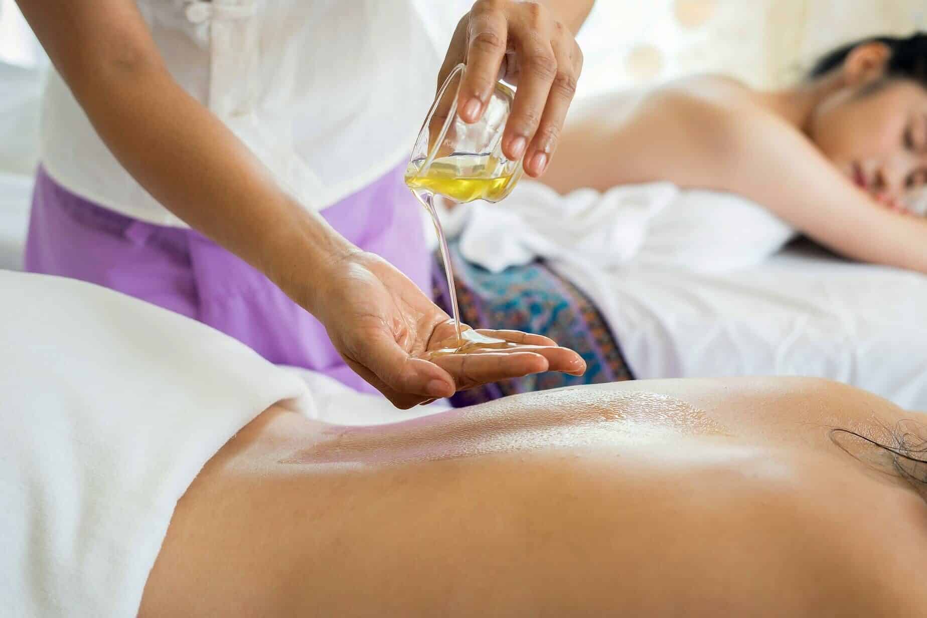 Lomi Lomi Nui Massage